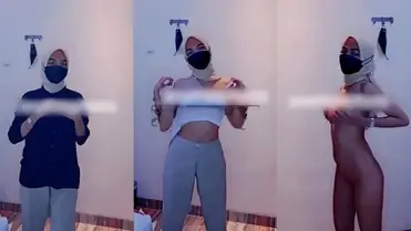 Bokep Hijab Anythingthena Aksi Polos Tanpa Busana poster
